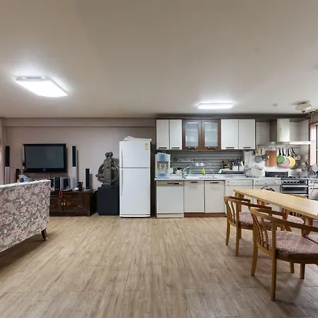 Yehadoye Guesthouse